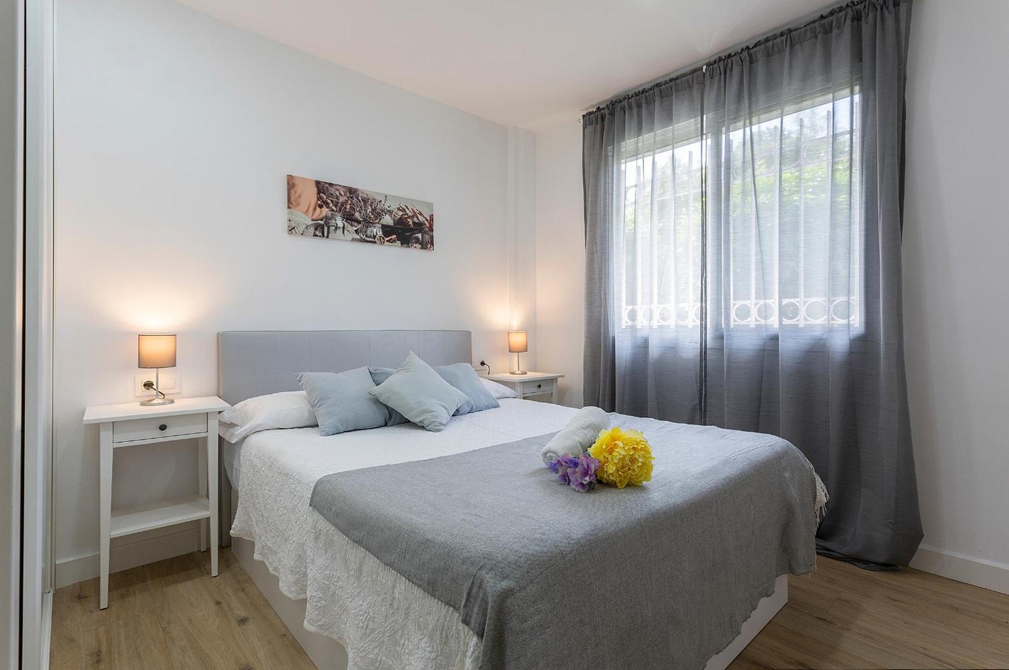 Centro Virgen Guia 3 Rooms Севиля Екстериор снимка