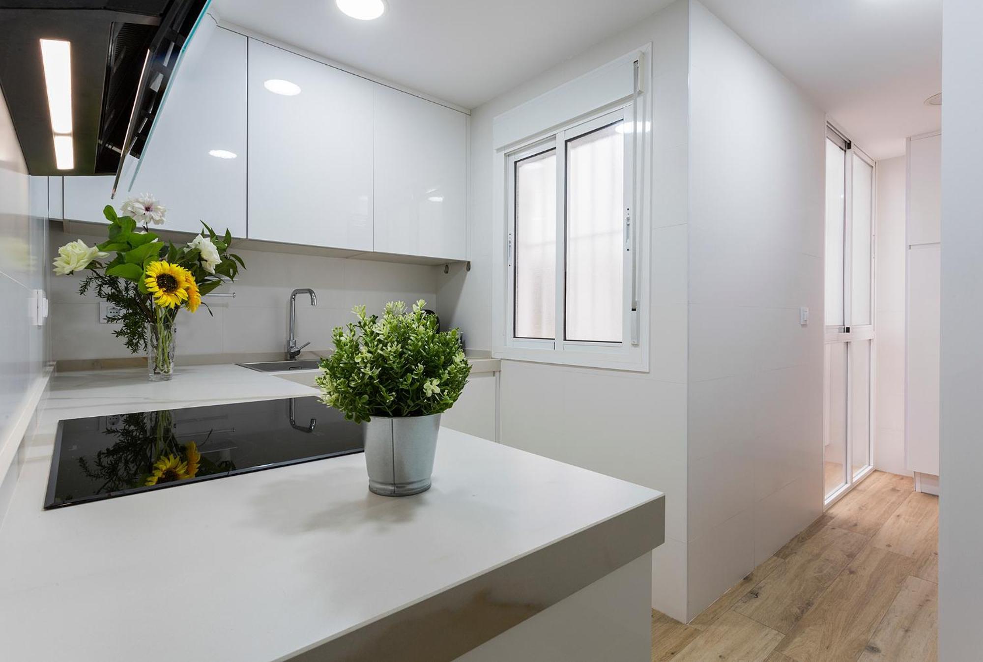 Centro Virgen Guia 3 Rooms Севиля Екстериор снимка
