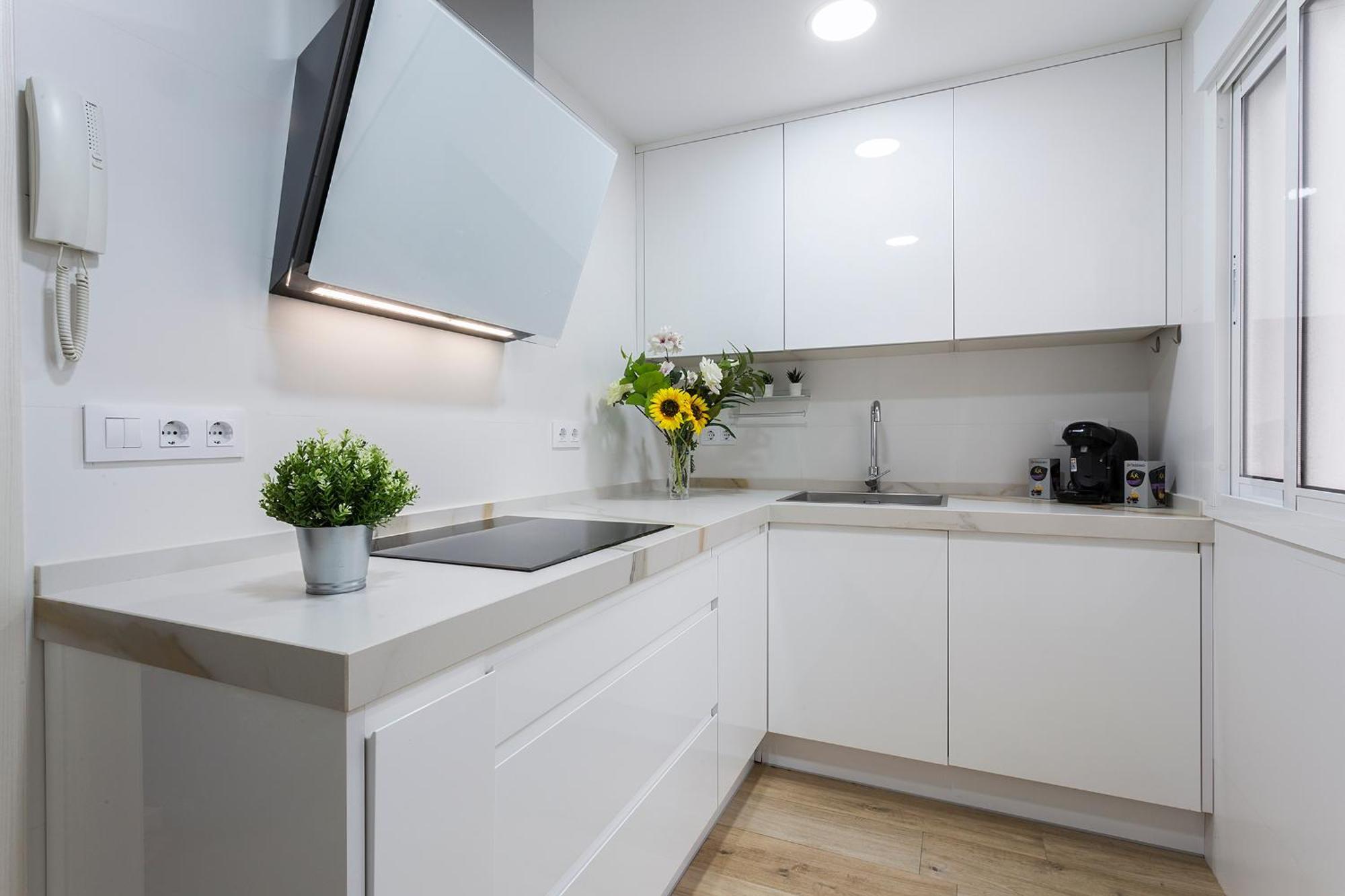 Centro Virgen Guia 3 Rooms Севиля Екстериор снимка