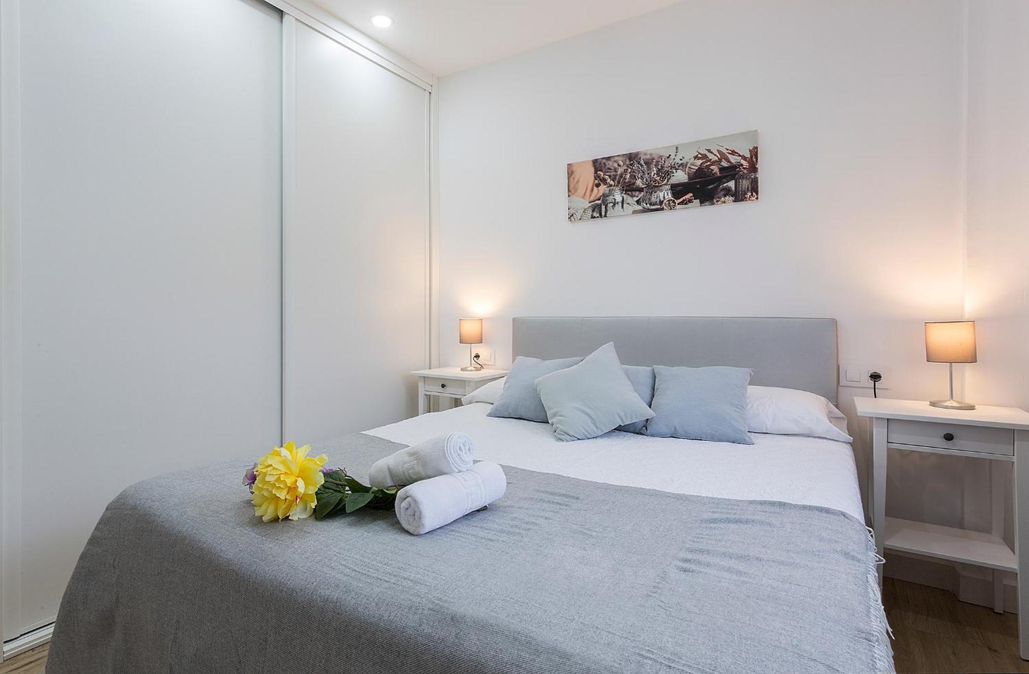 Centro Virgen Guia 3 Rooms Севиля Екстериор снимка
